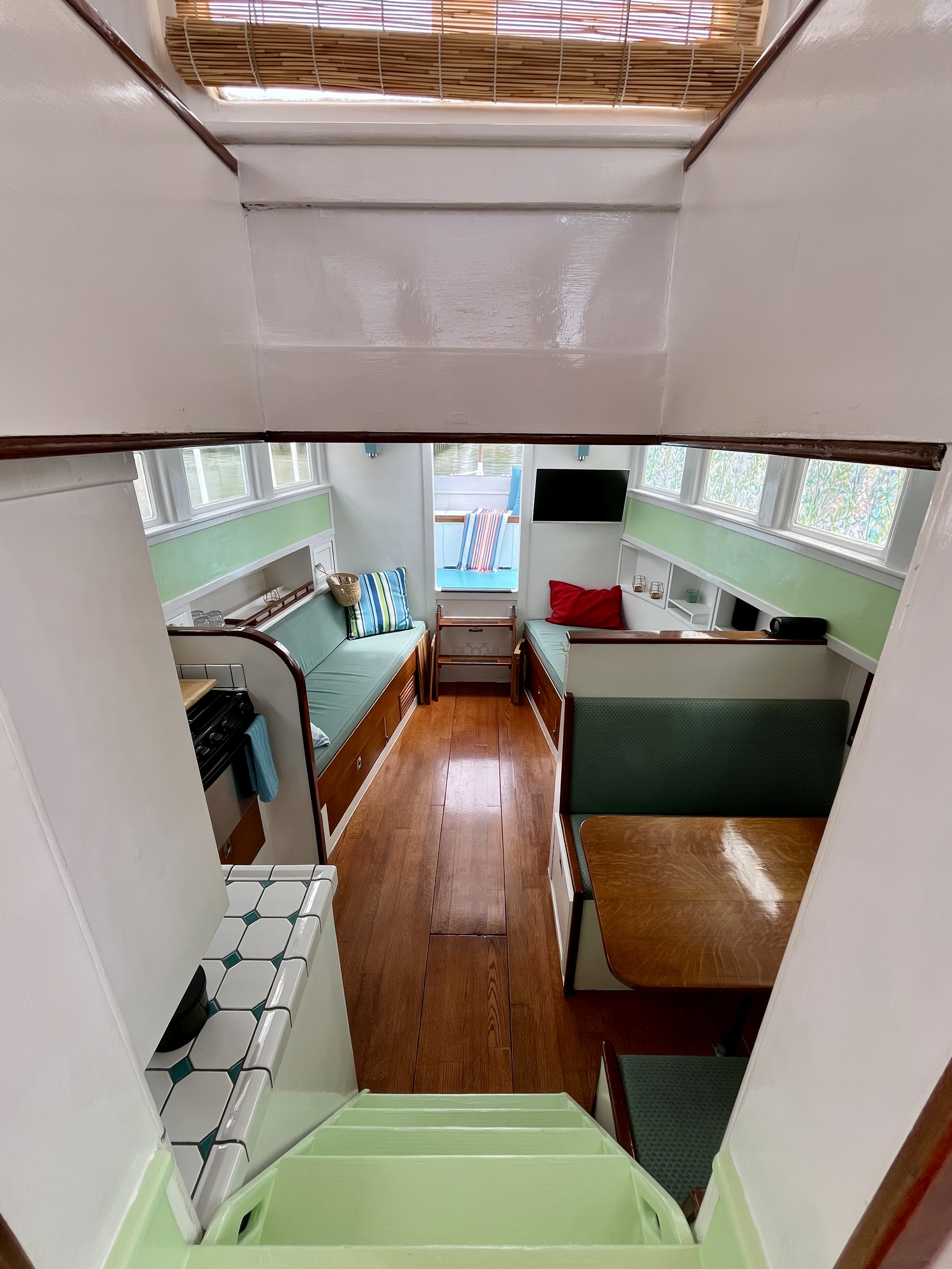 Down into the salon from the pilot house.